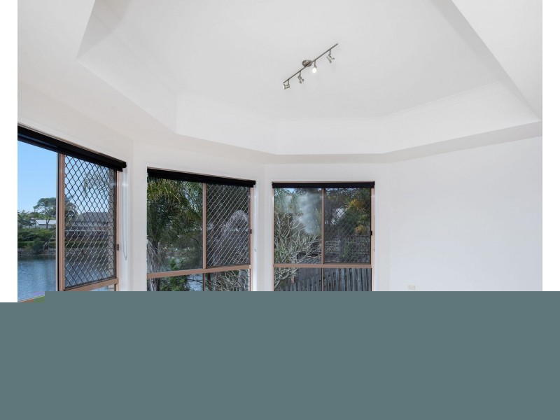 15 Tullamarine Drive, Robina QLD 4226
