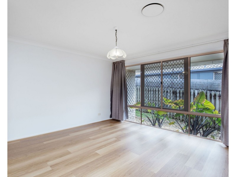 15 Tullamarine Drive, Robina QLD 4226
