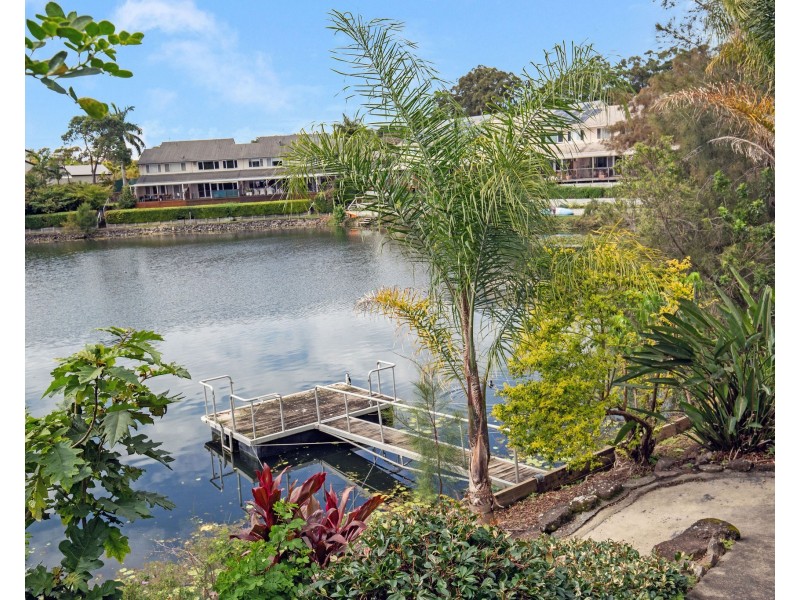 15 Tullamarine Drive, Robina QLD 4226