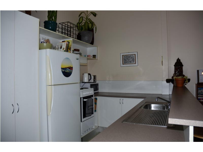 36/63 Olsen Avenue, Labrador QLD 4215