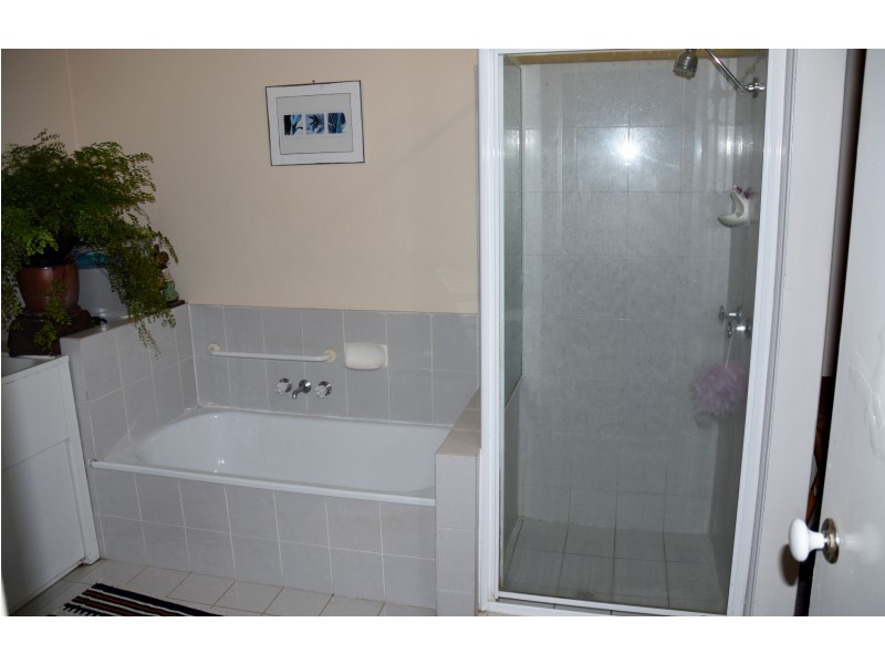 36/63 Olsen Avenue, Labrador QLD 4215