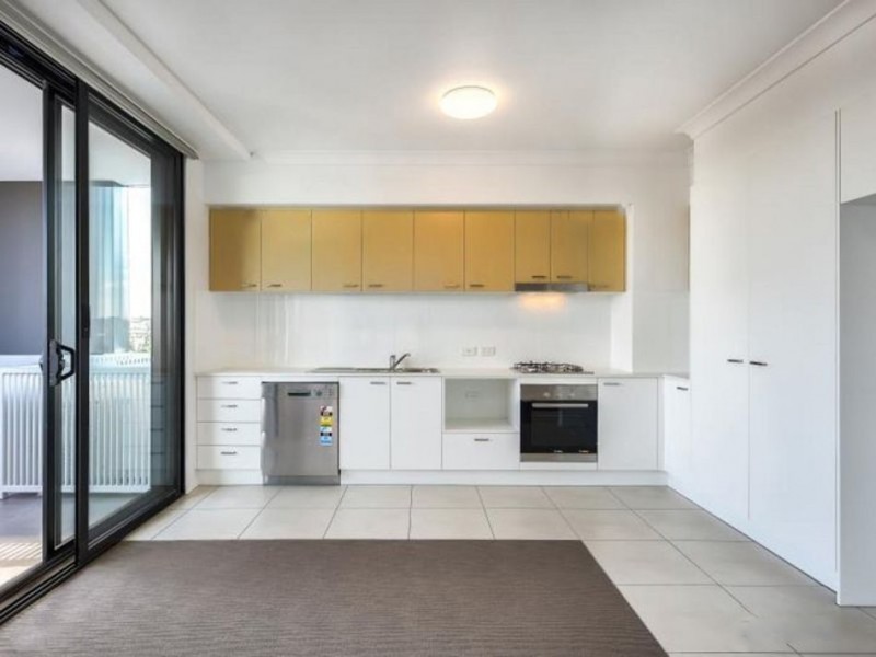 701/27-33 Nundah Street, Nundah QLD 4012