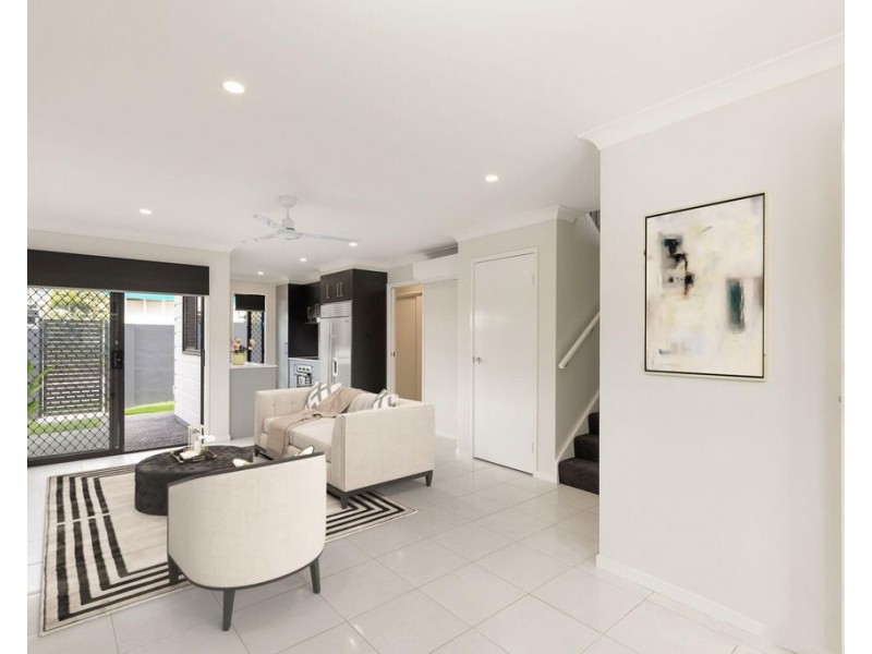 24/8 Highlands Street, Yarrabilba QLD 4207
