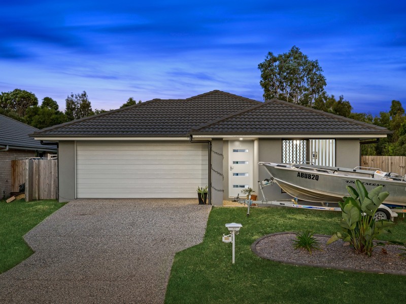 23 PYRUS PLACE, Redland Bay QLD 4165