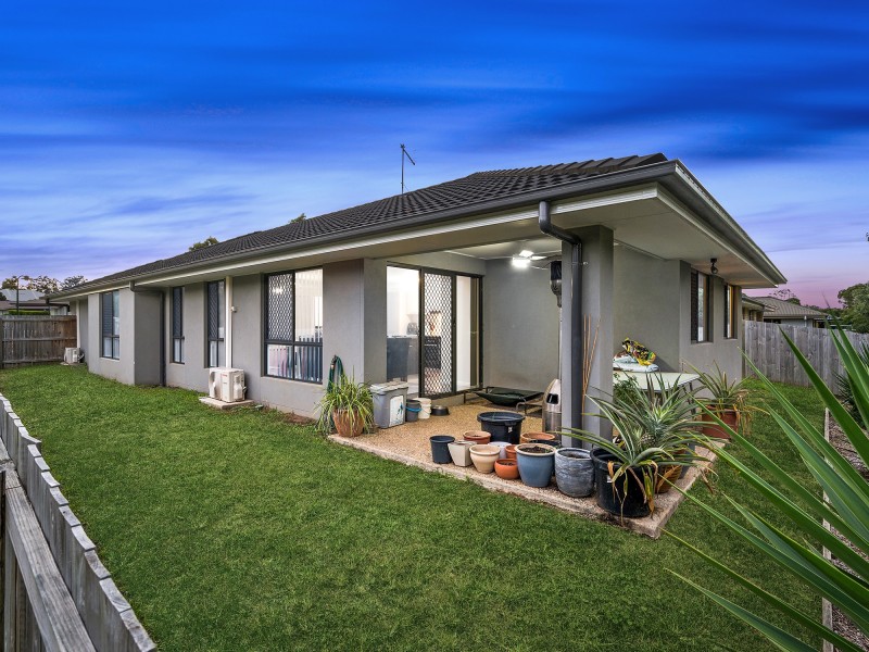 23 PYRUS PLACE, Redland Bay QLD 4165