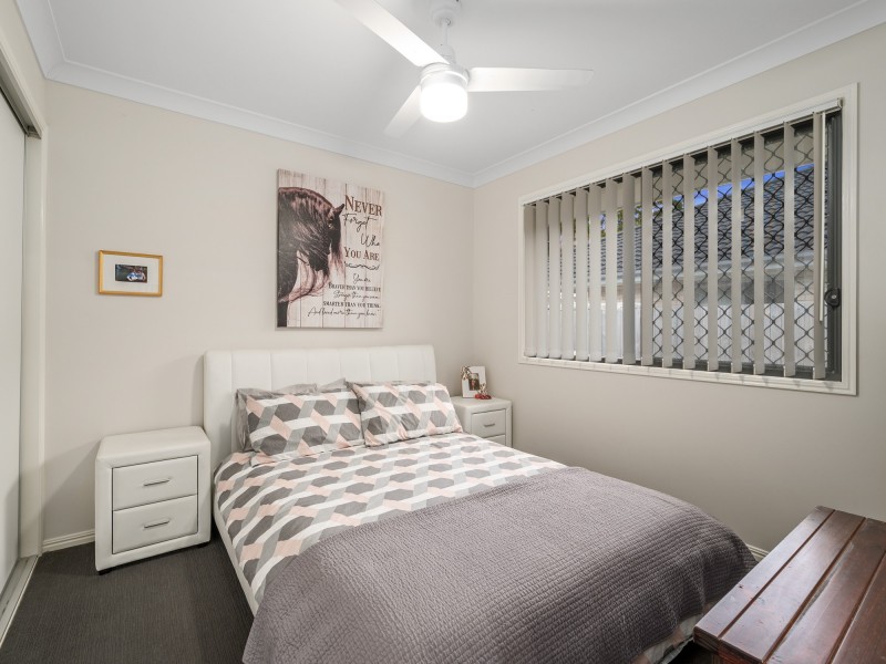 23 PYRUS PLACE, Redland Bay QLD 4165