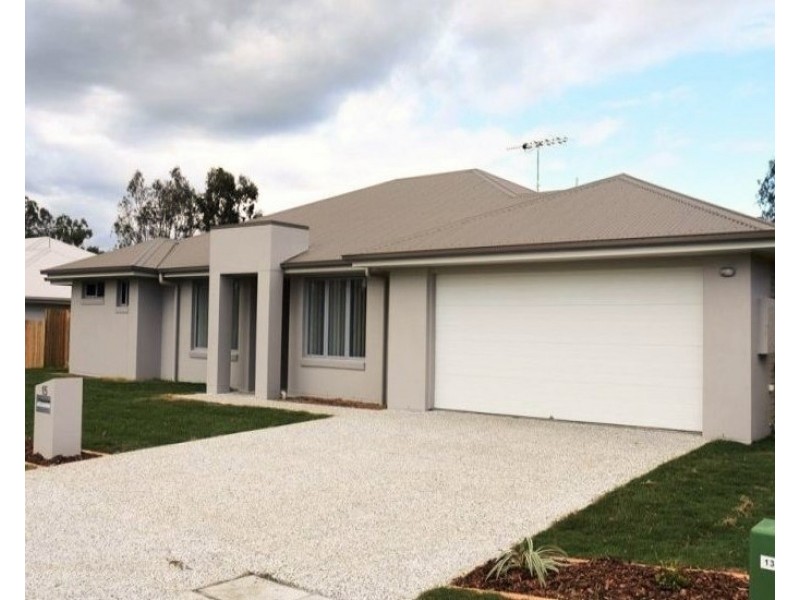 15 Asher Place, Moggill QLD 4070