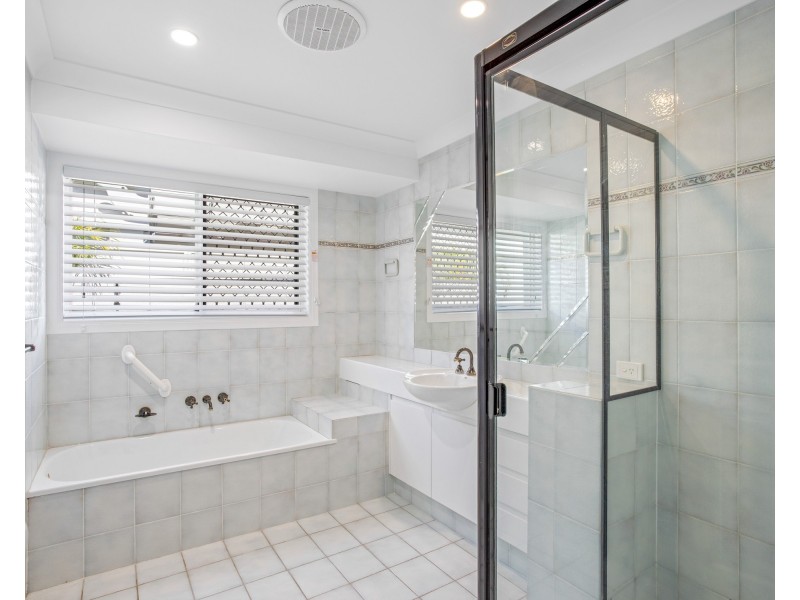 55/40 Cotlew Street East, Southport QLD 4215