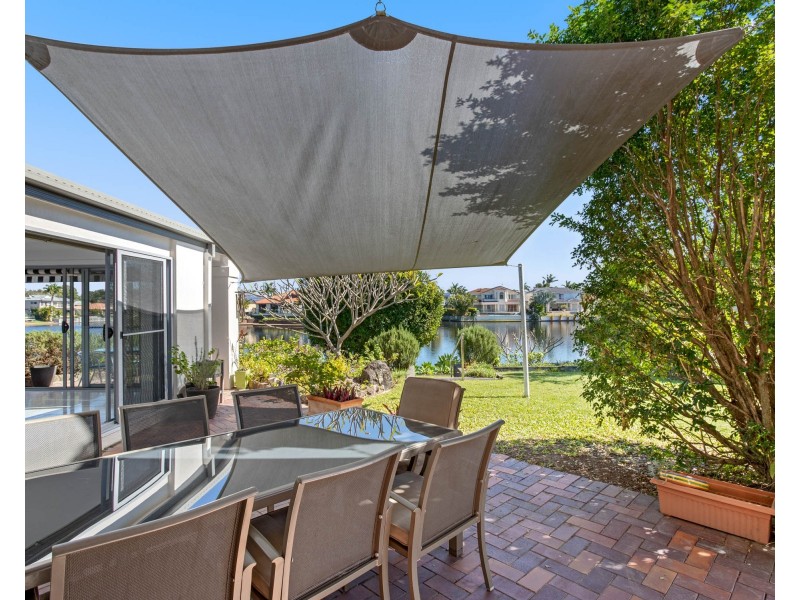 55/40 Cotlew Street East, Southport QLD 4215