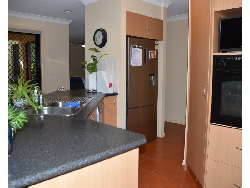 13 Torrey Place, Robina QLD 4226