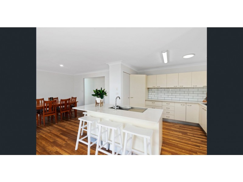 6 Myrtle Court, Palm Beach QLD 4221