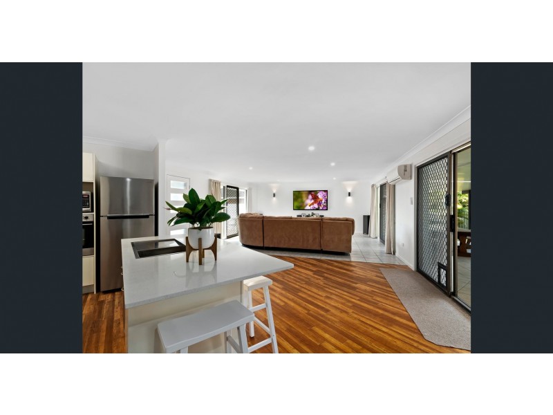 6 Myrtle Court, Palm Beach QLD 4221