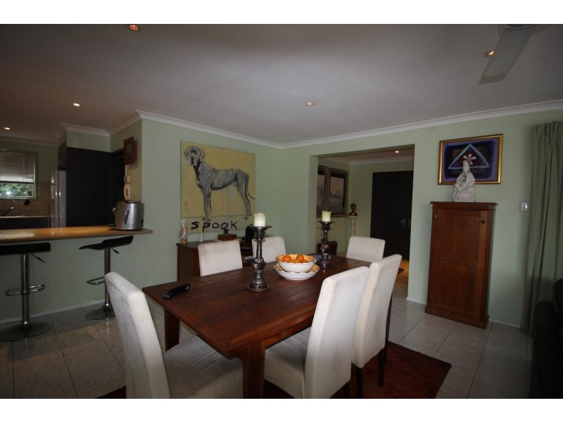 36 Saint Andrews Avenue, Surfers Paradise QLD 4217