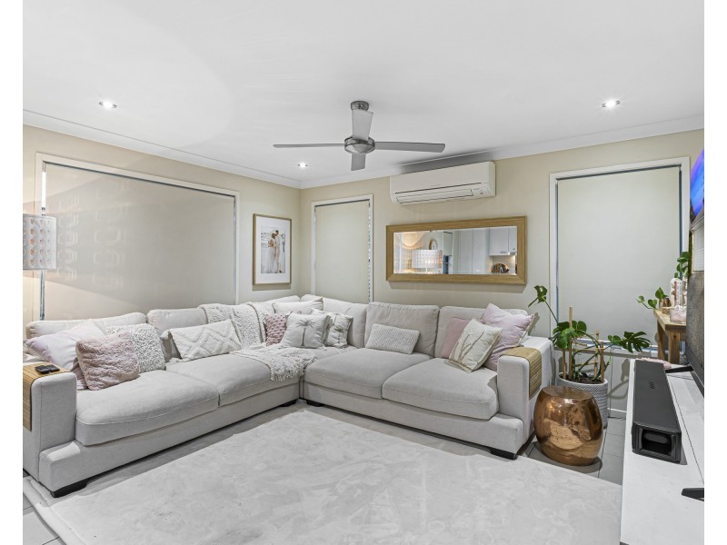 68 Benham Avenue, Kallangur QLD 4503