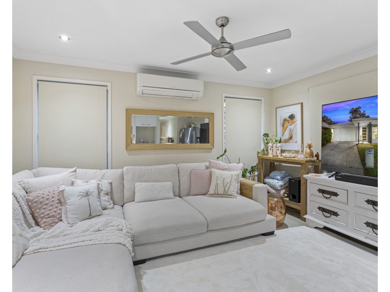 68 Benham Avenue, Kallangur QLD 4503