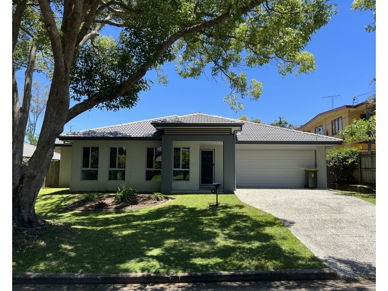 4 Carcour Street, Everton Park QLD 4053