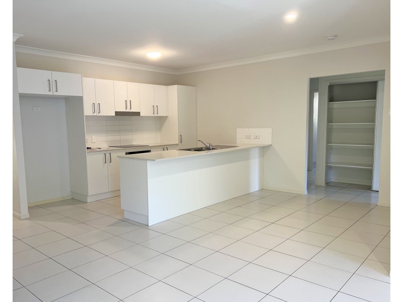 4 Carcour Street, Everton Park QLD 4053