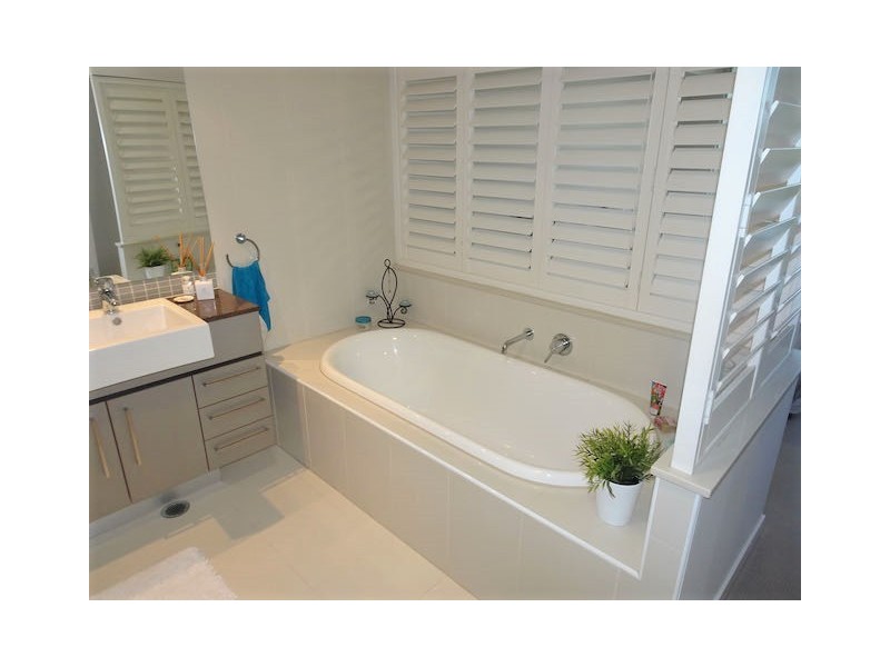 2401/1 Mungar Street, Maroochydore QLD 4558