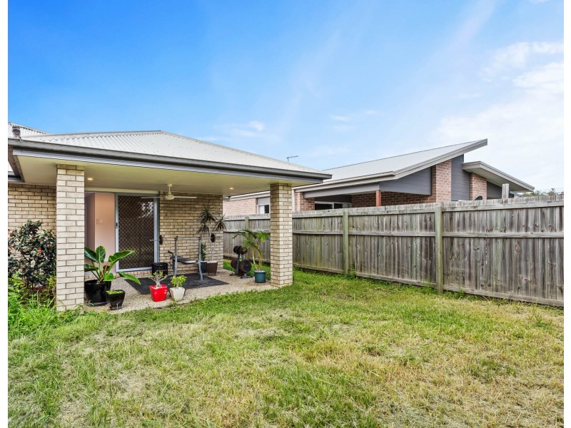 62 Benham Avenue, Kallangur QLD 4503