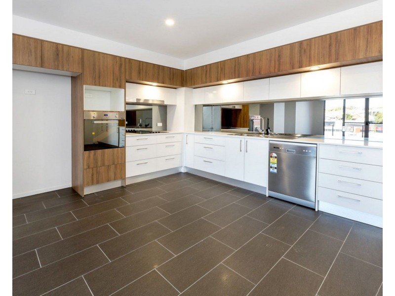 734/16 Beesley Street, West End QLD 4101