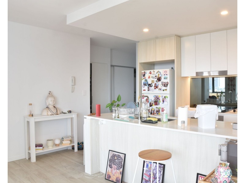 503/266 Stanhill Drive, Surfers Paradise QLD 4217