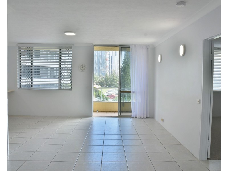 17/280 Hedges Avenue, Mermaid Beach QLD 4218