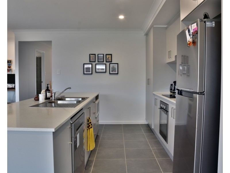 27 Tempo Drive, Ripley QLD 4306
