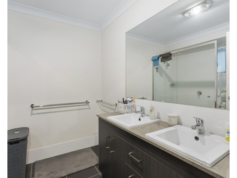 4 Kalbarrie Terrace, Thornlands QLD 4164