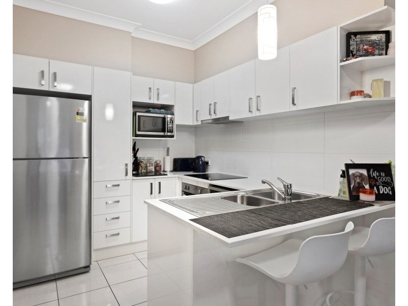 2/36 Hilda Street, Hamilton QLD 4007