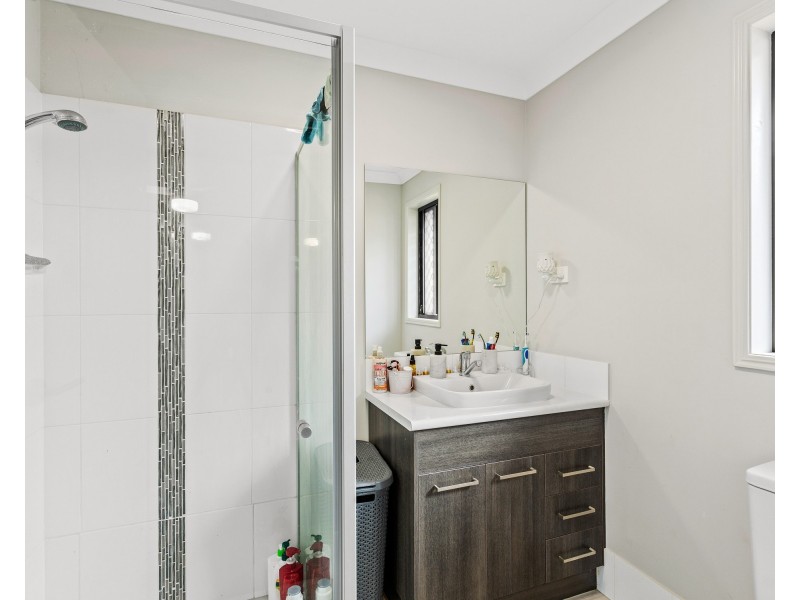 13 Oxbow Crescent, Lawnton QLD 4501