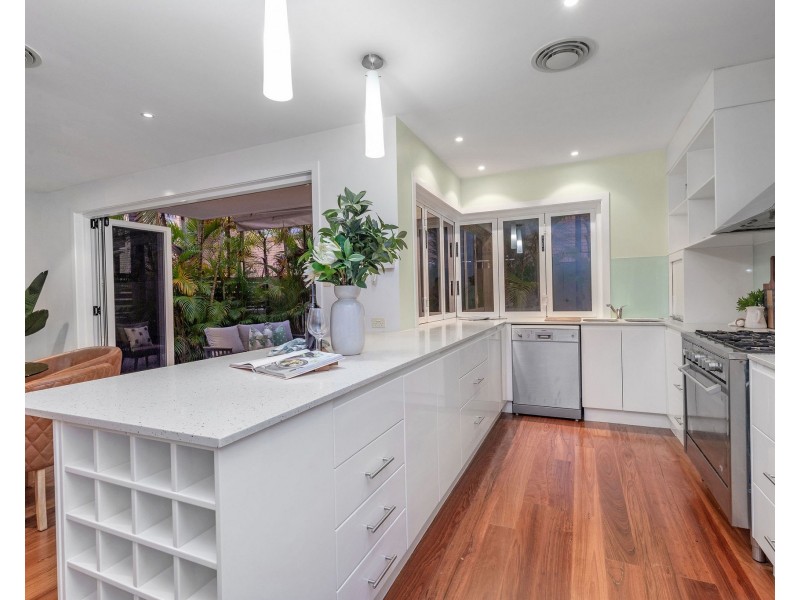 1/17 Sunset Boulevard, Surfers Paradise QLD 4217