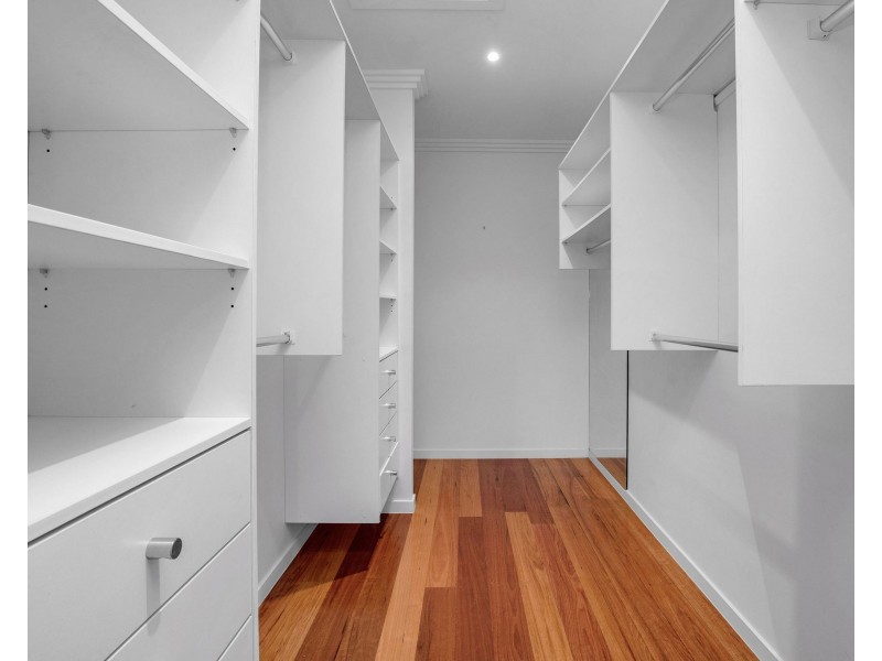 1/17 Sunset Boulevard, Surfers Paradise QLD 4217