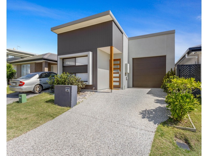 68 Madden Road, Mango Hill QLD 4509