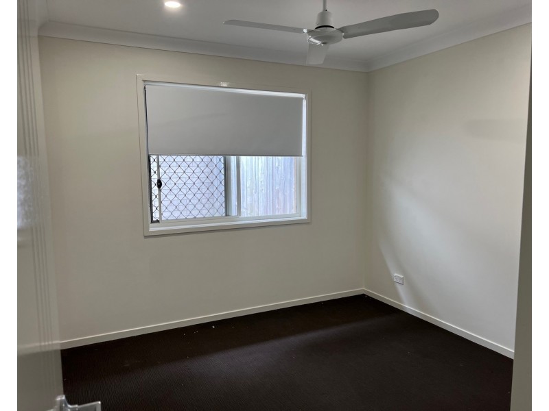 50 Grahams Road, Strathpine QLD 4500