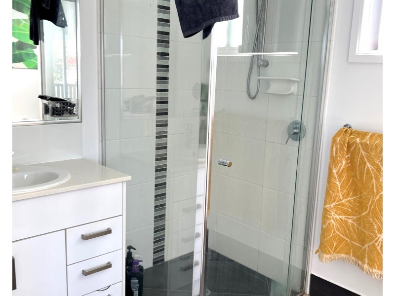 44 Crampton Street, Keperra QLD 4054