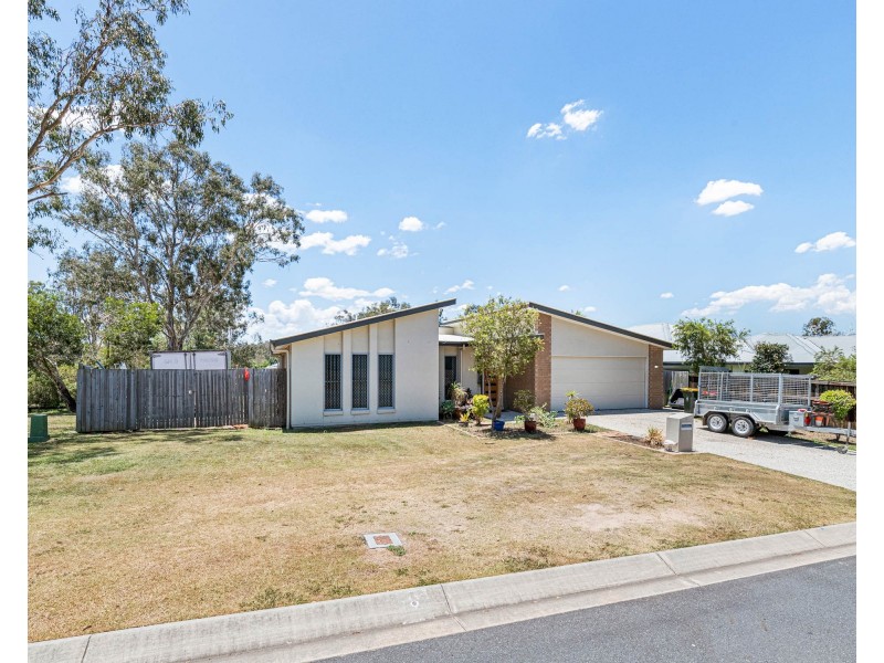 2 Asher Place, Moggill QLD 4070