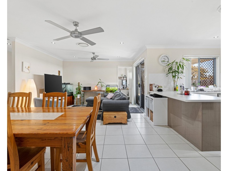 2 Asher Place, Moggill QLD 4070