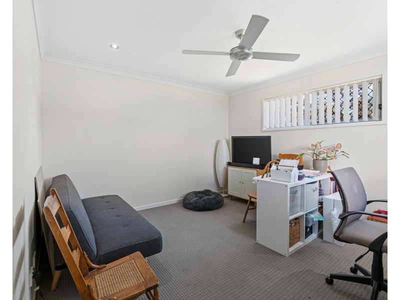 2 Asher Place, Moggill QLD 4070