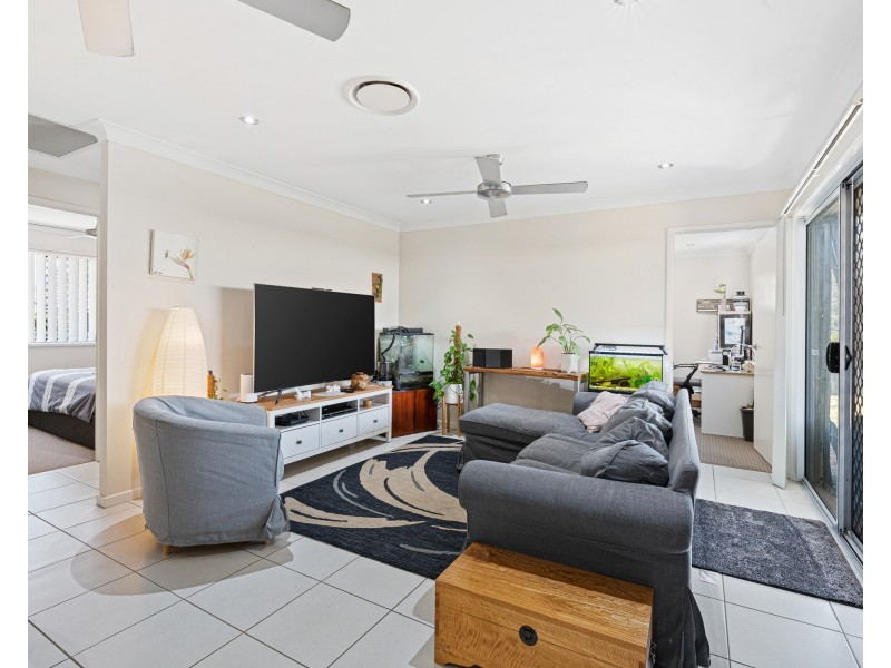 2 Asher Place, Moggill QLD 4070