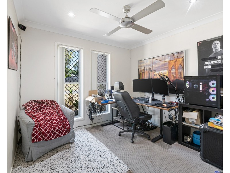 2 Asher Place, Moggill QLD 4070