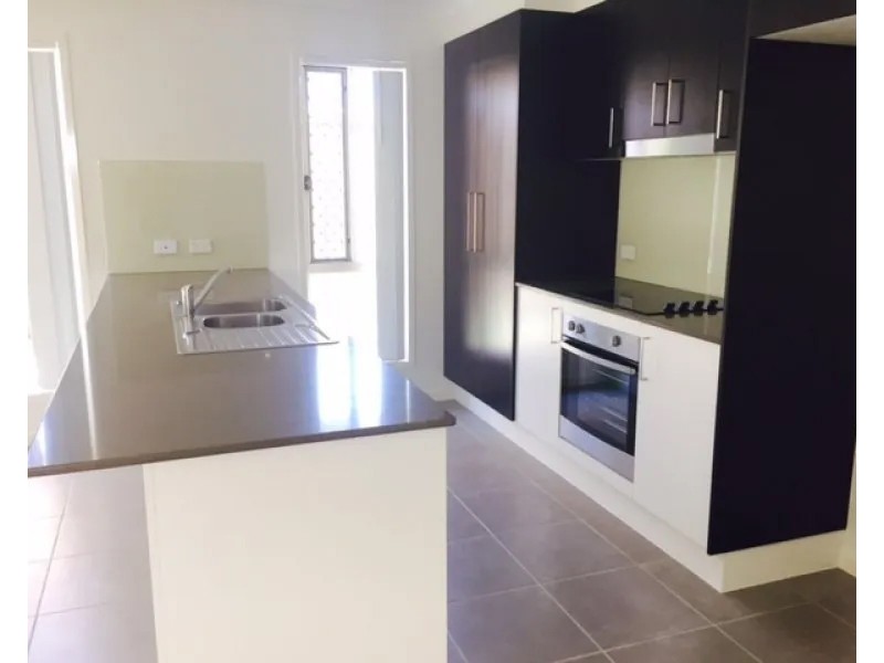 20 Bentley Street, Heathwood QLD 4110