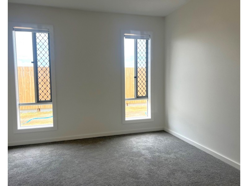 31 Gascoyne St, Plainland QLD 4341