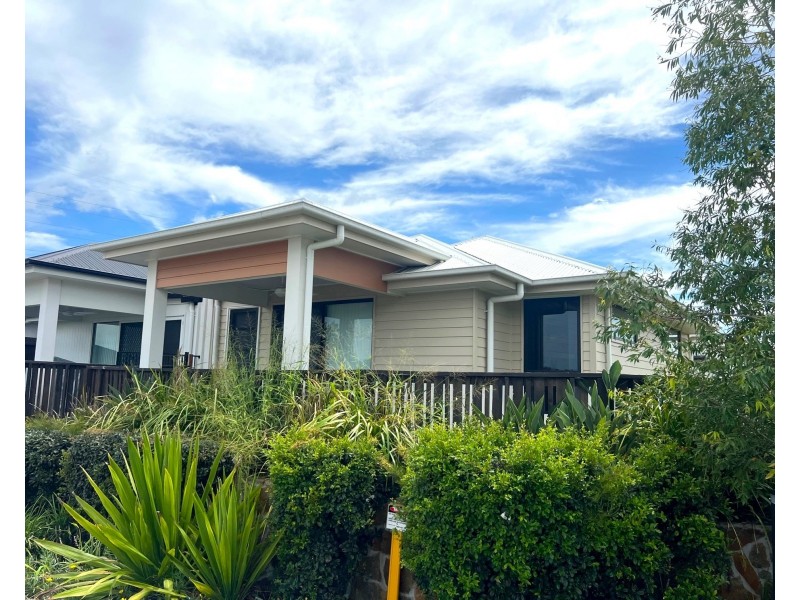 2 Jaguar Lane, Ripley QLD 4306