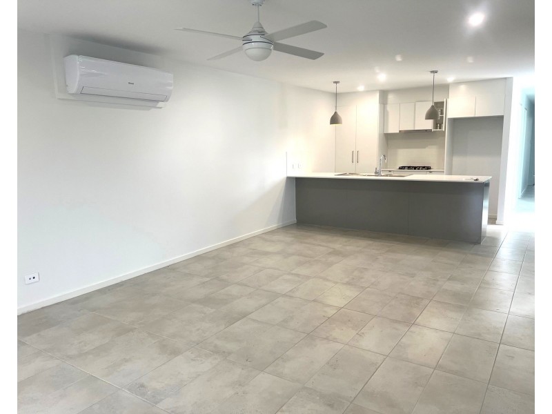 2 Jaguar Lane, Ripley QLD 4306