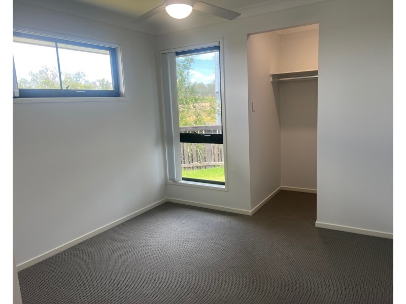 2 Jaguar Lane, Ripley QLD 4306