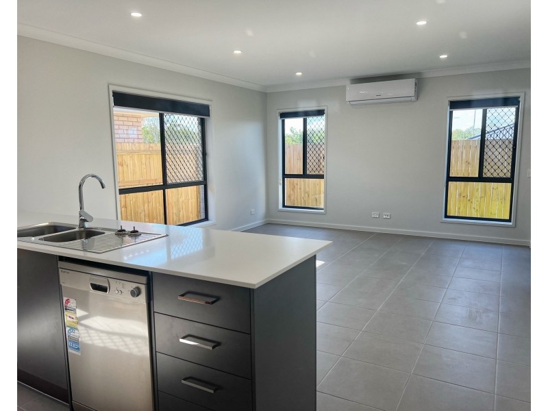37 Bremer Street, South Maclean QLD 4280