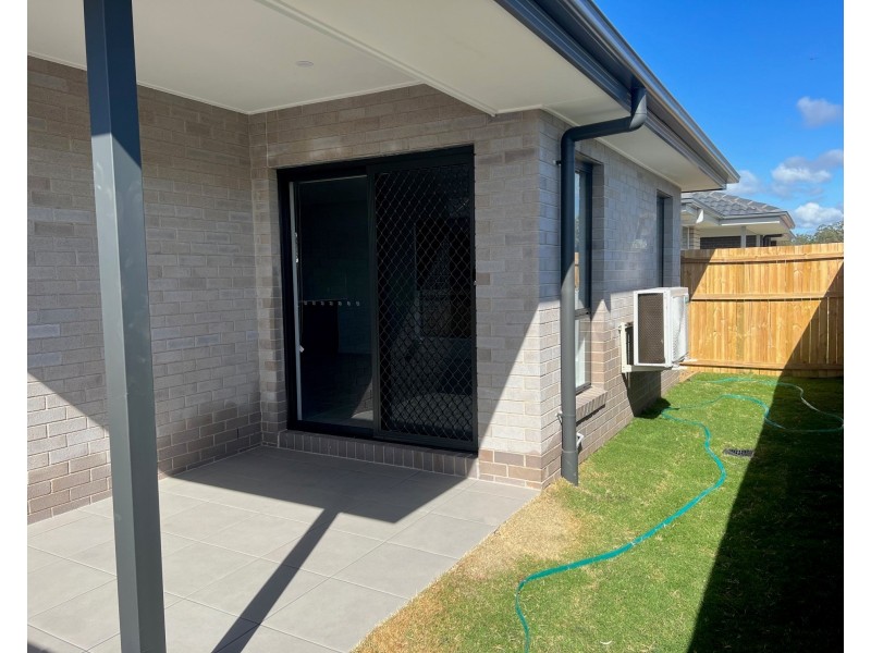37 Bremer Street, South Maclean QLD 4280