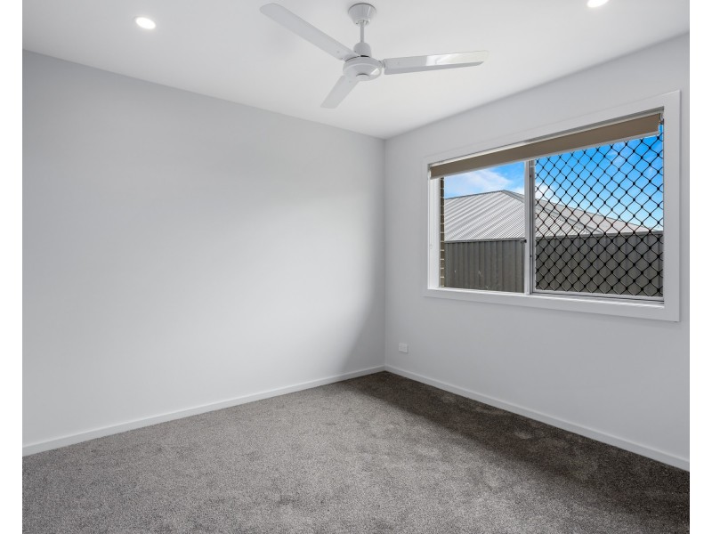 33 Barcoo Drive, Plainland QLD 4341