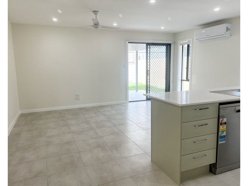 40 Barcoo Drive, Plainland QLD 4341