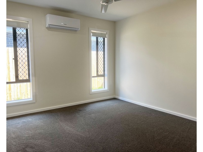 40 Barcoo Drive, Plainland QLD 4341